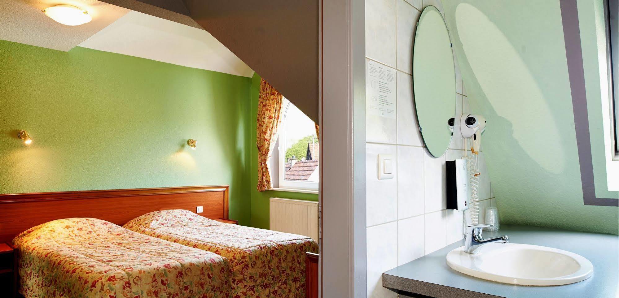 Hotel A L'Ancre Mothern ภายนอก รูปภาพ